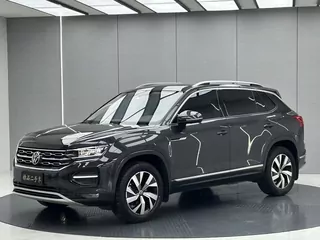 Автомобиль Volkswagen Tayron