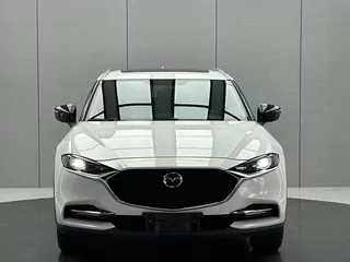 Автомобиль Mazda CX-4