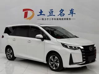 Автомобиль GAC Trumpchi M6